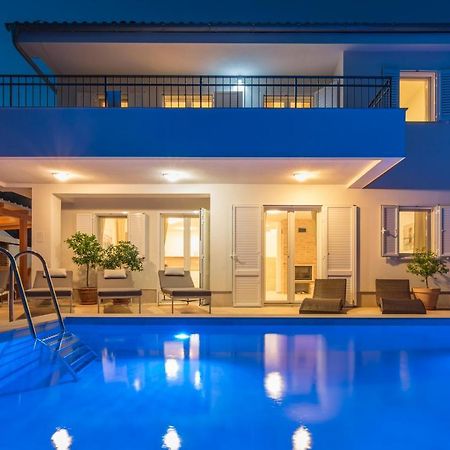 Villa St. Martin-Reef Martinšćica エクステリア 写真