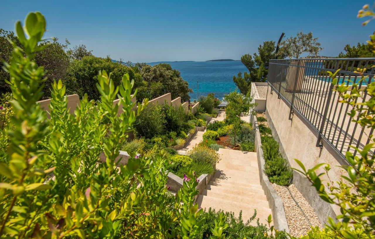 Villa St. Martin-Reef Martinšćica エクステリア 写真