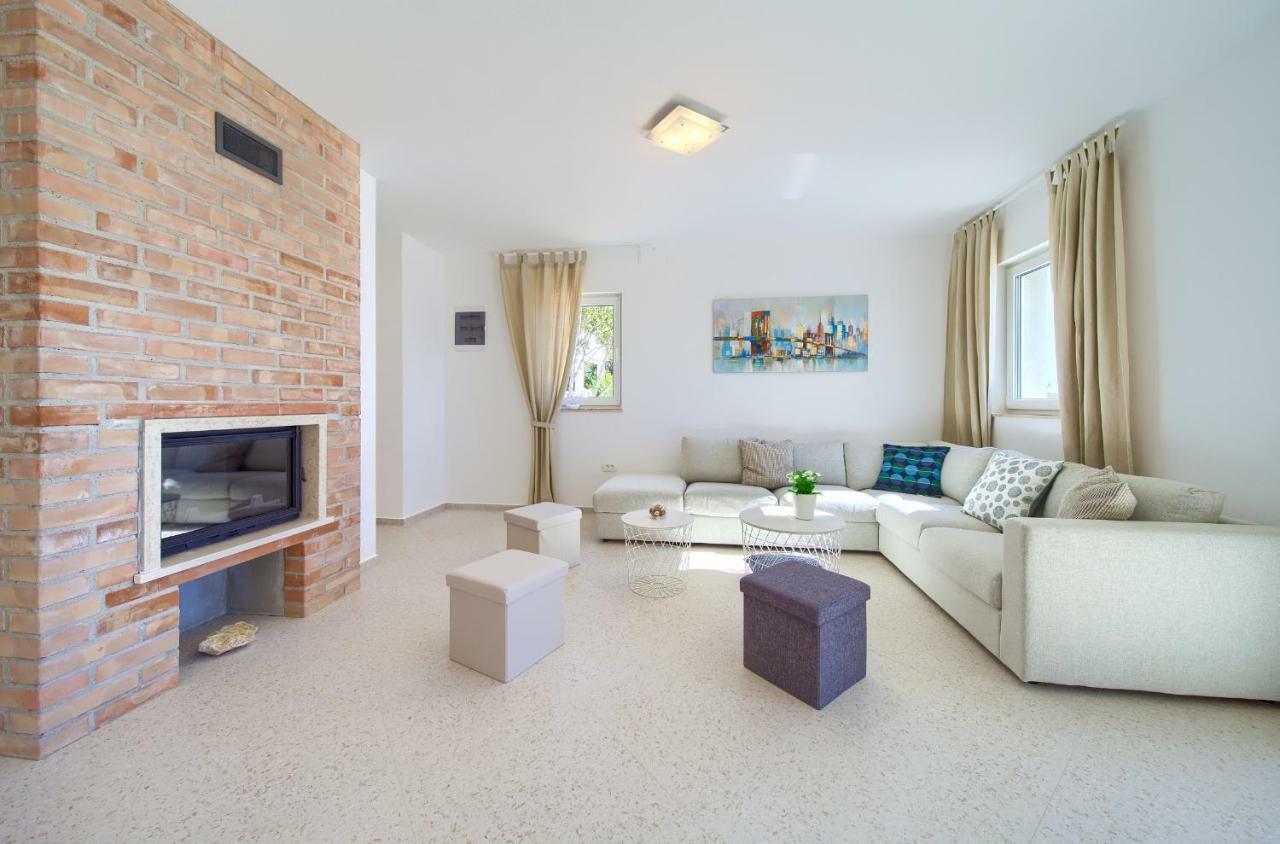 Villa St. Martin-Reef Martinšćica エクステリア 写真
