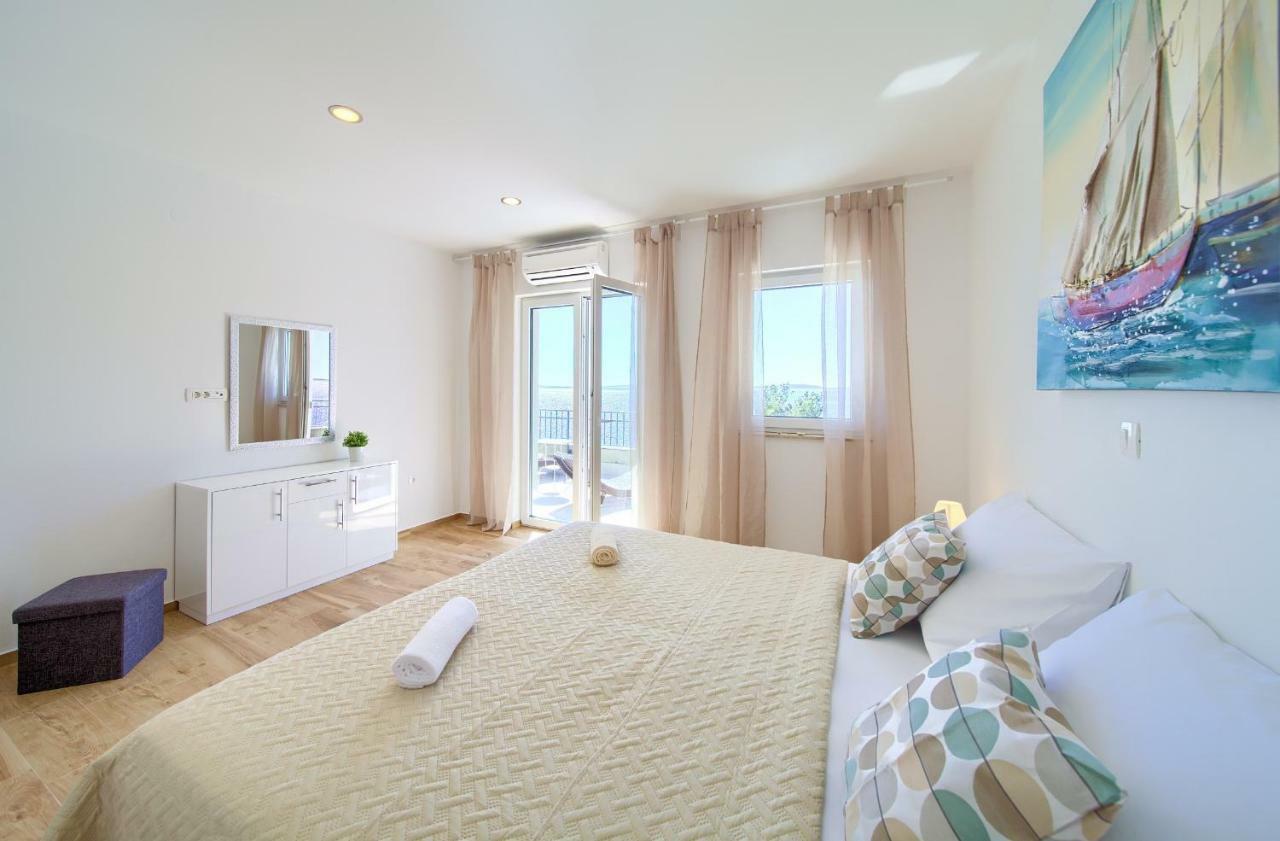 Villa St. Martin-Reef Martinšćica エクステリア 写真